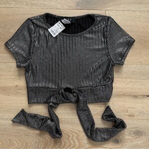Akira Shirt Womens Medium Silver Black Metallic Striped Cropped Tie Front *H20